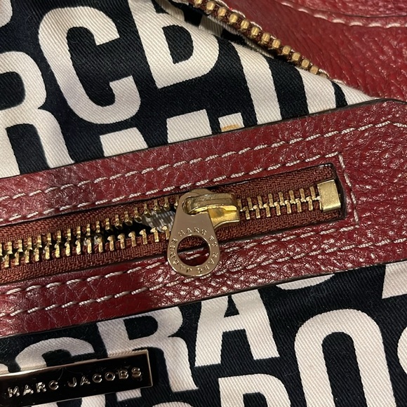 Marc by Marc Jacob dark red shoulder bag - Picture 8 of 9